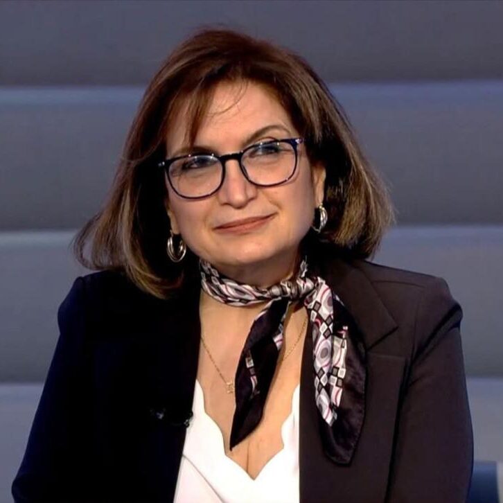 Dr. Myrna GERMANOS